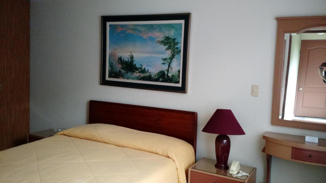 Grand Hotel Betsy Лима Екстериор снимка