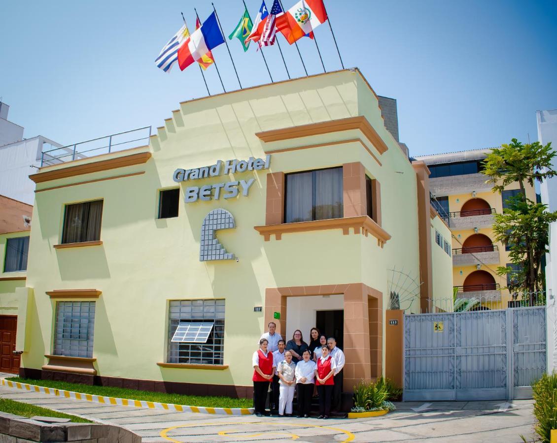 Grand Hotel Betsy Лима Екстериор снимка